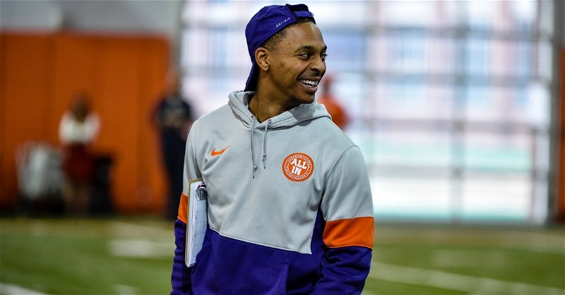 Former Clemson WR Chansi Stuckey loses coaching job at Notre Dame